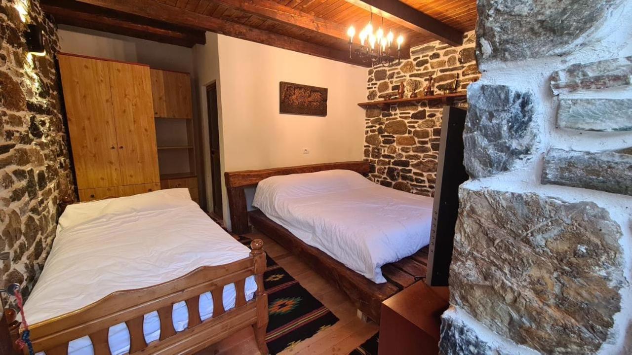 Dibra Park Agrotourism Hotell Peshkopi Exteriör bild